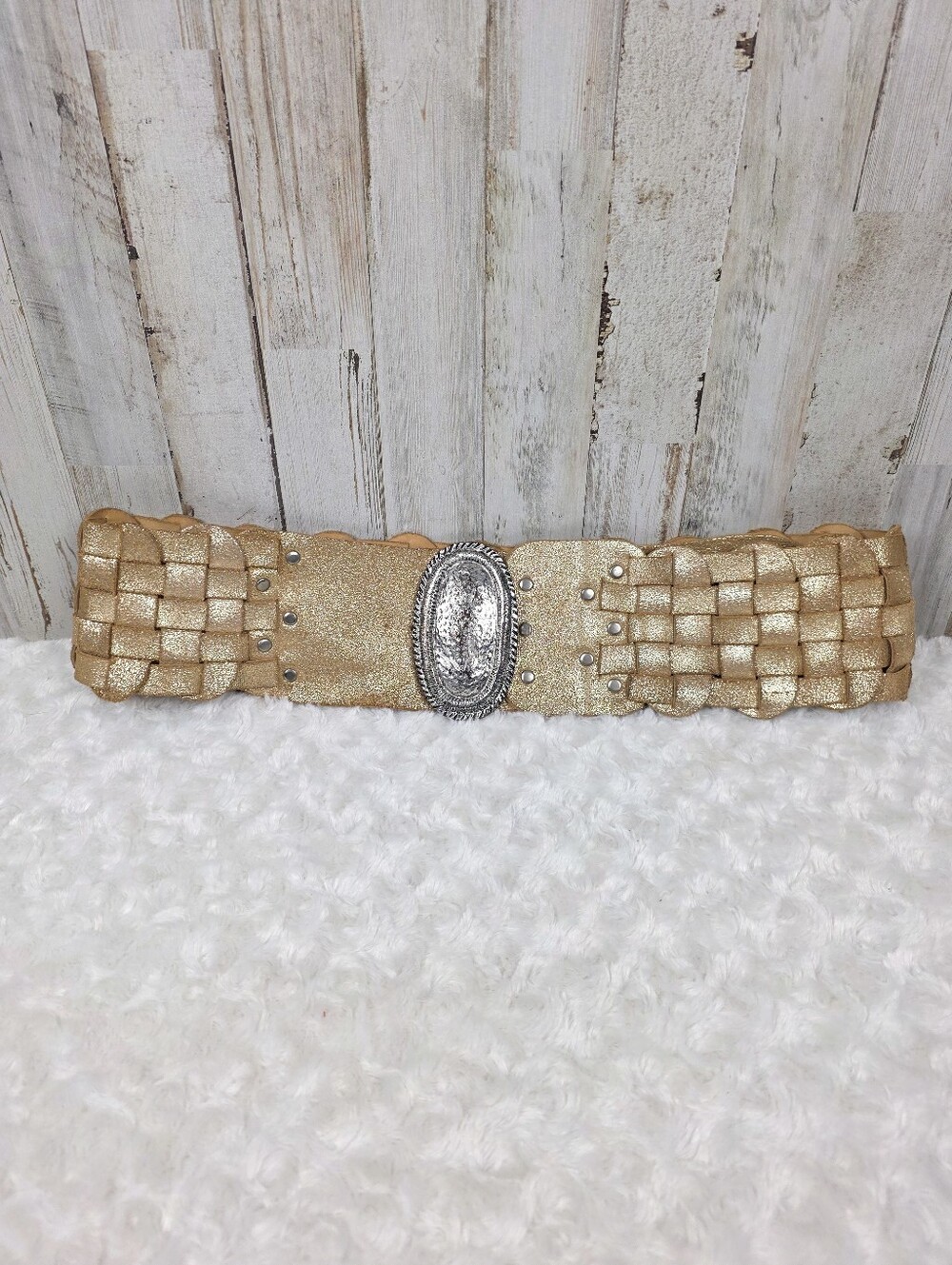 Arden BVintage Wide Woven Metallic Gold Belt Size M-L